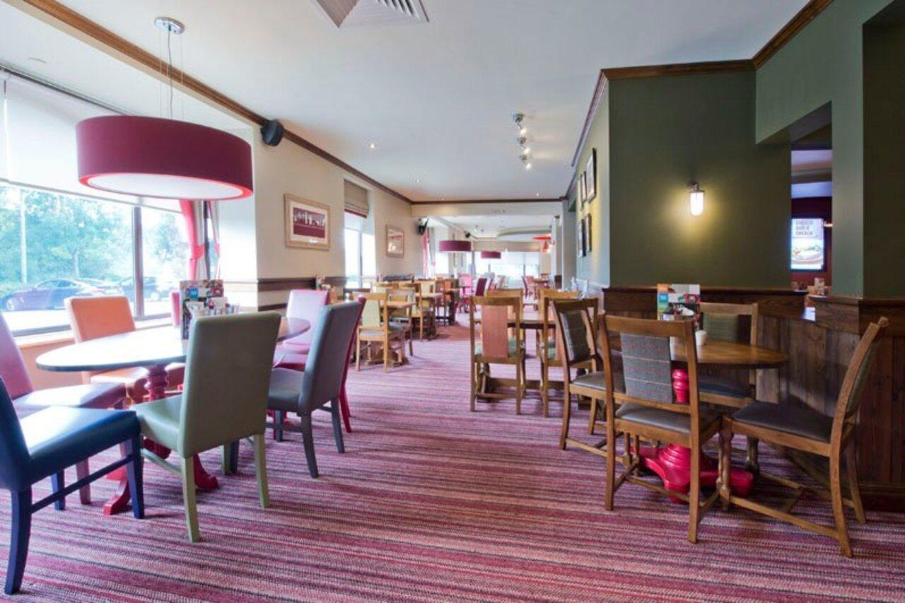 Premier Inn Newcastle - Metro Centre Gateshead Exteriör bild