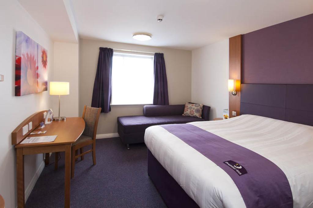 Premier Inn Newcastle - Metro Centre Gateshead Exteriör bild